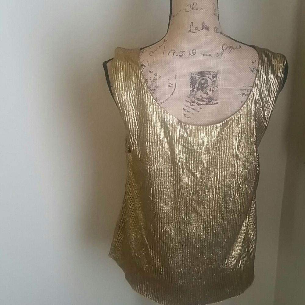 NWT Gold Top - Picture 2 of 3